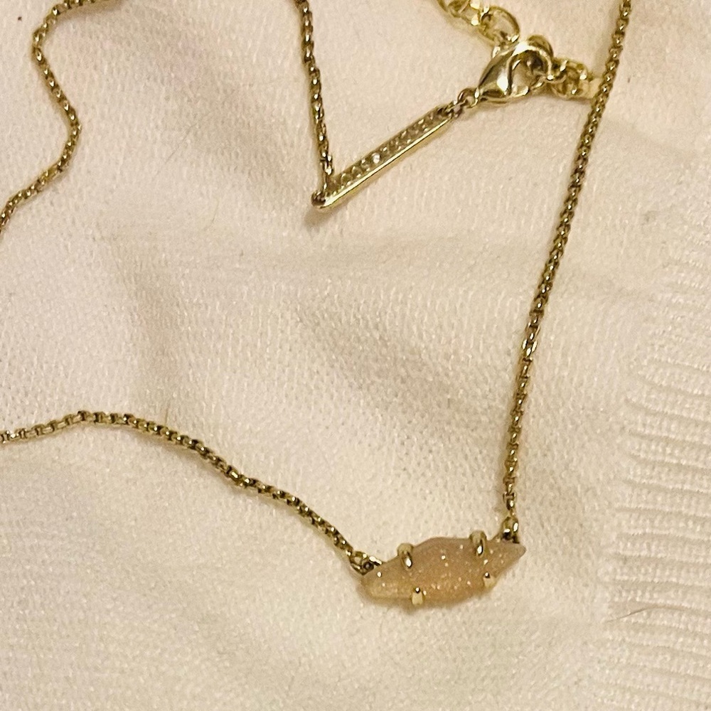 Kendra Scott Champagne Druzy Pendant necklace